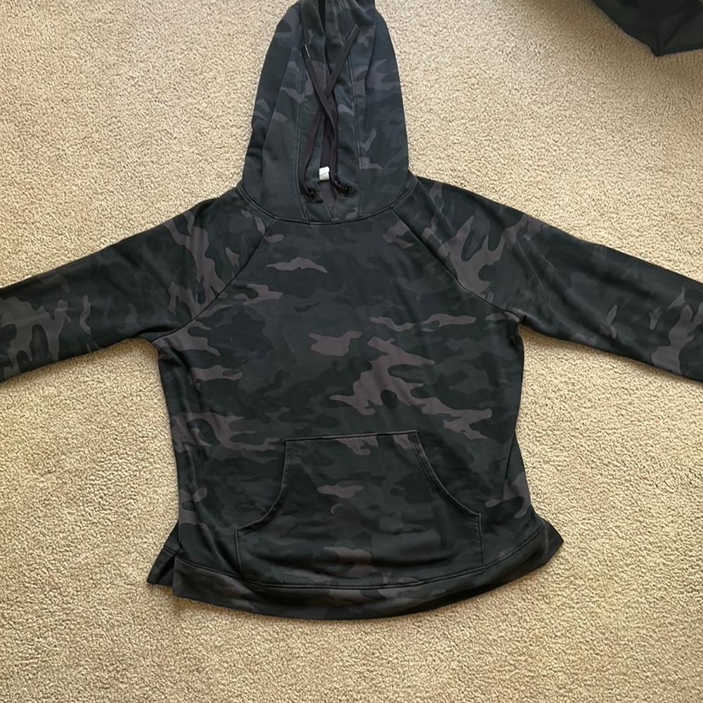 Old Navy Camo Hoodie